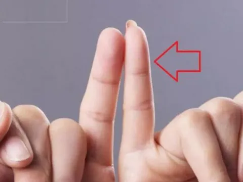 Chỉ cần nhìn ngón tay út biết ngay bạn phúc lộc đầy nhà hay nghèo mạt kiếp