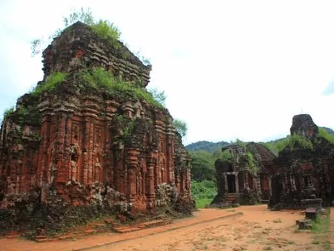 Thánh địa cổ nhất Việt Nam, là di tích quốc gia đặc biệt quan trọng và những bí ẩn chưa có lời giải