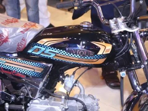 'Chiến binh côn tay' 70cc giá rẻ không tưởng 10 triệu đồng ra mắt: Hạ đo ván Honda Winner X, Exciter