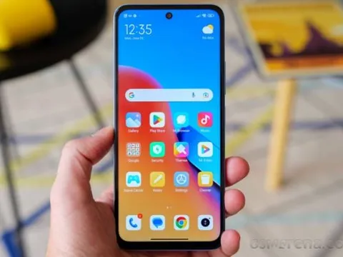 Redmi 12 ‘bắt đáy’ chỉ 2,6 triệu, thiết kế đẹp như iPhone 12 Pro Max, màn lớn thỏa sức giải trí