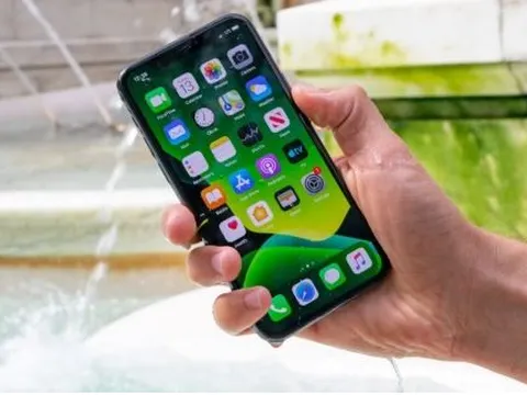 iPhone 11 Pro giảm thủng đáy cháy sàn sau Tết, chưa đầy 7 triệu, sức mạnh vẫn trên cơ iPhone 16