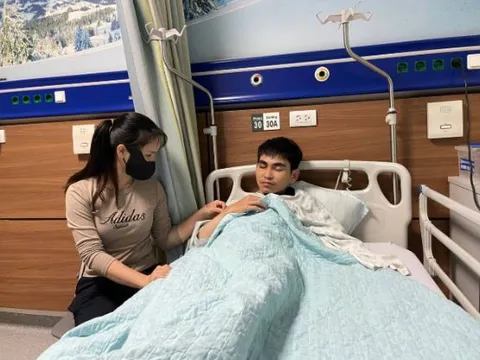 Tin mới nhất vụ nam shipper bị tài xế Lexus đánh: Người vợ đau đớn khi phải chứng kiến chồng làm điều này?