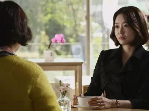 Mẹ chồng đòi lại vàng cưới để tặng con gái, nàng dâu đáp trả đầy cao tay khiến bà sững sờ