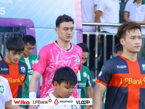 Đặng Văn Lâm đón niềm vui kép, HLV Kim Sang-sik có thay đổi cực lớn với ĐT Việt Nam?