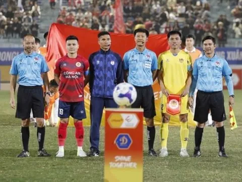 Đội bóng Việt Nam chính thức 'cầu cứu' VFF, một trọng tài V.League bị gạch tên?