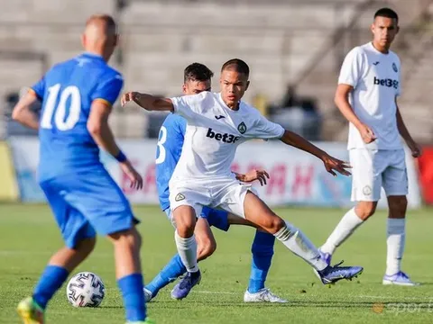 Sao gốc Việt tạo địa chấn ở châu Âu: Từng lọt tầm ngắm của Barcelona, ĐT Việt Nam hết cơ hội?