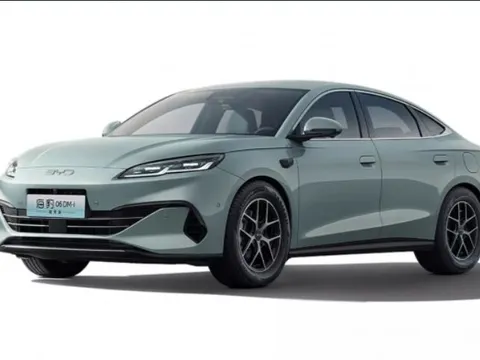 Dân tình tẩy chay BYD vì giảm giá xe điện ‘vô tội vạ’: Khách càng mua sớm càng bị ‘hớ’