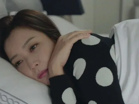 Bi kịch sau cánh cửa phòng sinh: Câu nói lạnh lùng của mẹ chồng khiến tôi quyết ly hôn ngay sau sinh