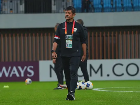 Indonesia sa thải ‘người hùng SEA Games’