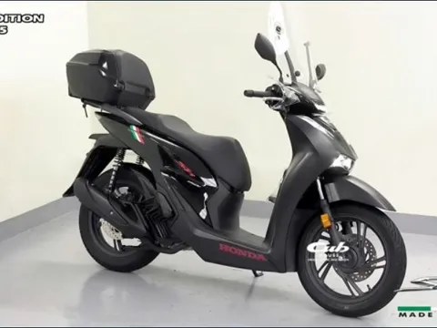 Honda SH 150i phiên bản mới màu đen khiến khách Việt mê mẩn vì thiết kế đẹp mê ly, trang bị xịn sò