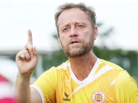 HLV Polking tiết lộ bí quyết giúp CLB CAHN thắng Viettel, bất ngờ gửi 'mật thư' đến HLV Kim Sang-sik