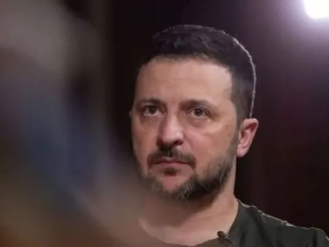 Ông Zelensky tuyên bố nóng về chuyện từ chức, sẵn sàng ‘đổi’ ghế Tổng thống Ukraine để lấy 1 thứ