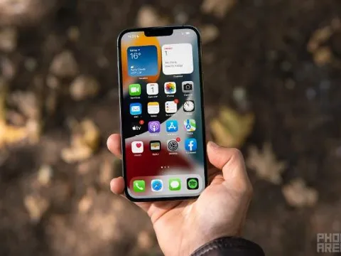 Đây là iPhone Pro Max màn 120Hz rẻ nhất Việt Nam giảm tới 17 triệu, vẫn sánh ngang iPhone 16 Pro Max