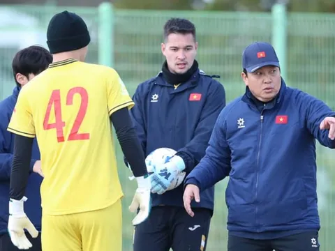 Filip Nguyễn nhận 'gáo nước lạnh' từ HLV Kim, trụ cột CLB CAHN hết cửa bắt chính tại ĐT Việt Nam?