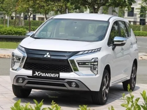 Giá lăn bánh Mitsubishi Xpander cuối tháng 2/2025 đã siêu rẻ còn kèm hàng loạt quà tặng cực khủng