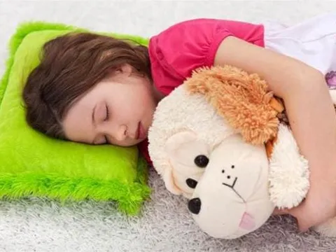 Phòng có diện tích như thế nào đi chăng nữa thì cũng đừng đặt 5 thứ này lên đầu giường, đừng nghĩ là vặt vãnh, hãy sớm nhắc nhở gia đình bạn