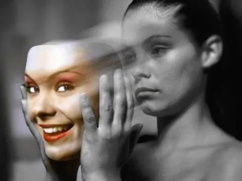 Có những dấu hiệu này, hãy cẩn trọng có thể bạn sắp gặp chuyện chẳng lành