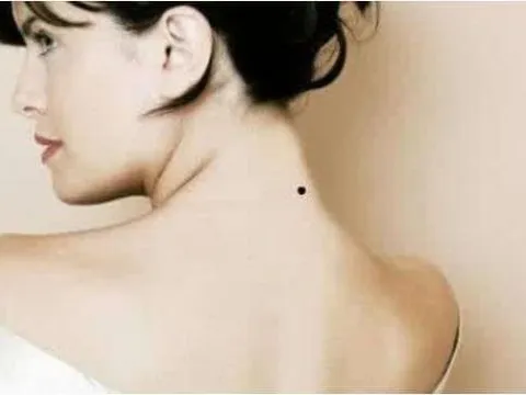 Những chỗ này có “nốt ruồi” trên người thường được Bồ tát phù hộ, phát tài phát lộc tứ bề!