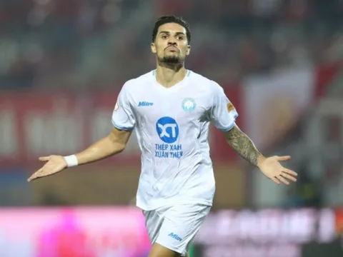 Đối tác ăn ý của Nguyễn Xuân Son xác nhận bị gạch tên, nói điều bất ngờ về bến đỗ mới