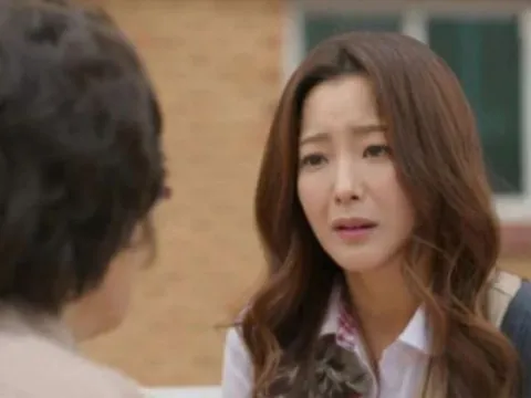 Mẹ chồng "hứa suông" trả lại vàng cưới, con dâu đi sinh mới vỡ lẽ sự thật phũ phàng