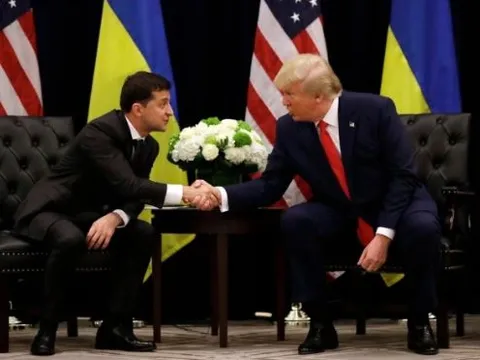 Ông Trump chính thức gặp ông Zelensky: Mỹ chính thức ‘bắt tay’ với Ukraine thực hiện một việc gây chấn động?