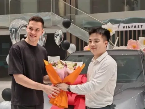 Filip Nguyễn nguy cơ bị gạch tên, trụ cột ĐT Việt Nam có hành động khiến NHM trầm trồ