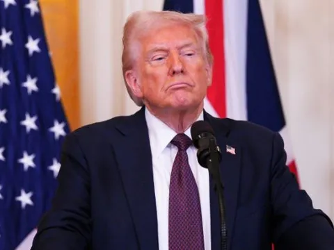 Ukraine nhận tin cực sốc từ ông Trump, có tác động lớn đến kết quả đàm phán hòa bình với Nga