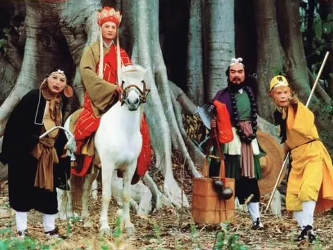 Hóa ra Tôn Ngộ Không thực sự tồn tại khi người Trung Quốc tìm thấy lăng mộ, bên trong phát hiện có gậy như ý và vòng kim cô?