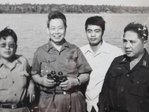 Thân thế vị Bộ trưởng Quốc phòng đầu tiên của Việt Nam, là vị tướng từng khiến người Pháp mất ăn mất ngủ