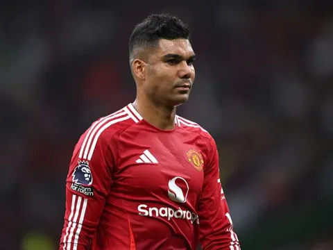 HLV Amorim chốt thanh lý Casemiro, Man United vượt mặt Liverpool chiêu mộ nhà vô địch EURO 2024?