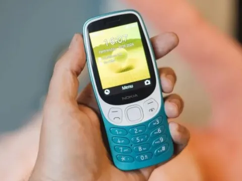 Đây là vua điện thoại cục gạch của Nokia, giá hơn 1 triệu có camera, 4G để vào mạng như smartphone