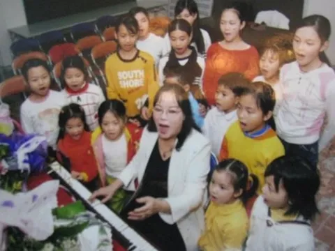 Nghệ sĩ duy nhất có tên trong Từ điển Bách khoa Quân sự Việt Nam, giọng hát hay hơn cả chim hót