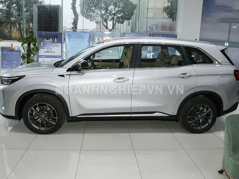 Xe gầm cao hạng C vượt trội Honda CR-V, giá chỉ 350 triệu đồng