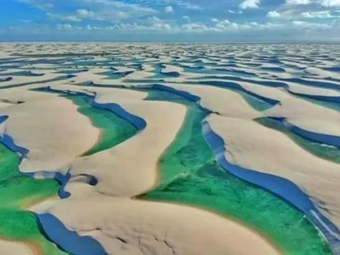 Sa mạc 'kì lạ' nhất trên trái đất: Nước nhiều hơn cát, không có cỏ mọc nhưng lại có những ao đầy cá và tôm