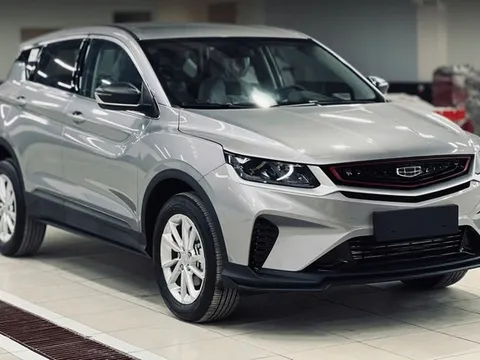 Ô tô Trung Quốc ồ ạt về Việt Nam đầu năm 2025