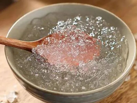 Việt Nam có loại nhựa cây ăn như tổ yến, được ví như 'thần dược' cho sức khỏe và sắc đẹp