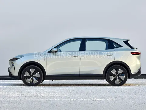 SUV cùng phân khúc với Mitsubishi Xforce, công suất 163 mã lực, giá 344 triệu đồng