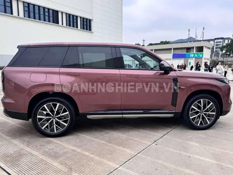 SUV đẹp như Range Rover, công suất 500 mã lực, tiết kiệm xăng hơn xe máy, giá ngang Toyota Corolla Cross