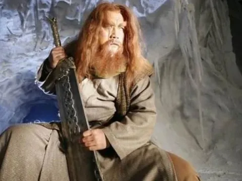 Đồ long đao và bí ẩn về vũ khí tối thượng trong kiếm hiệp Kim Dung