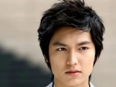 Đàn ông sở hữu nét tướng lông mày này thường hạnh phúc viên mãn, phụ nữ lấy được sông sung túc cả đời