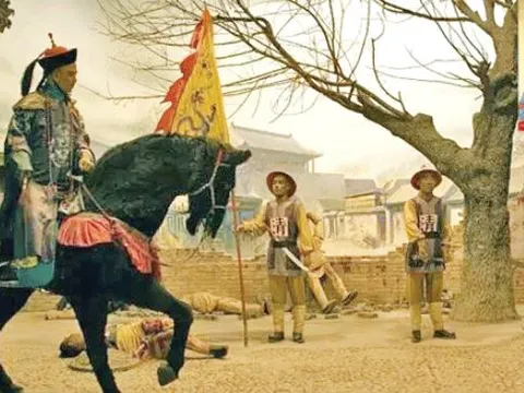 Tại sao triều Thanh kéo dài hơn 300 năm lại gần như chẳng có tạo phản dù có rất nhiều thân vương?