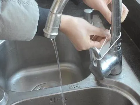 Đừng ném mác quần áo của bạn! Biến rác thải thành 'kho báu' có rất nhiều công dụng, có thể tiết kiệm hàng trăm đô la mỗi năm