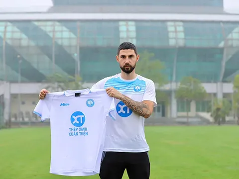 Thép xanh Nam Định ký hợp đồng với cầu thủ Việt kiều Pháp, ‘treo’ Hendrio đến hết V.League mùa này