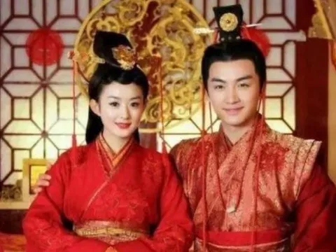 Thời cổ đại có quyền đòi ly hôn hay không? Nếu có thì việc này diễn ra như thế nào để đảm bảo đôi bên đều có quyền lợi?