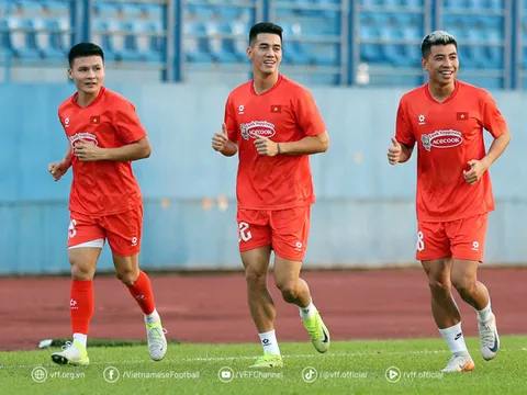 Liên tục nhận hung tin, ĐT Việt Nam sắp có xáo trộn lớn về lực lượng