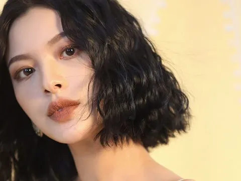 Phụ nữ có tướng đôi môi này không chỉ mất điểm về nhan sắc, mà còn dễ gặp trắc trở trong cuộc sống