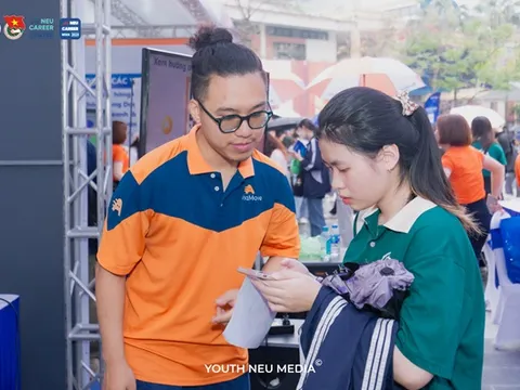 Khởi động NEU Career Week 2025