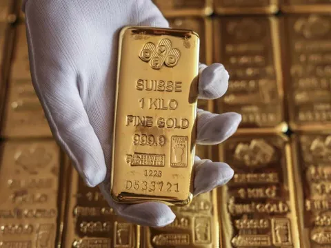 Giá vàng ngày 21/3/2025: Thế giới giảm nhẹ, trong nước đi ngang