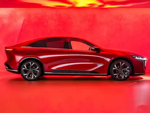 Mazda 6e 2025 trình làng: Công suất 258 mã lực, phạm vi hoạt động 555 km/lần sạc