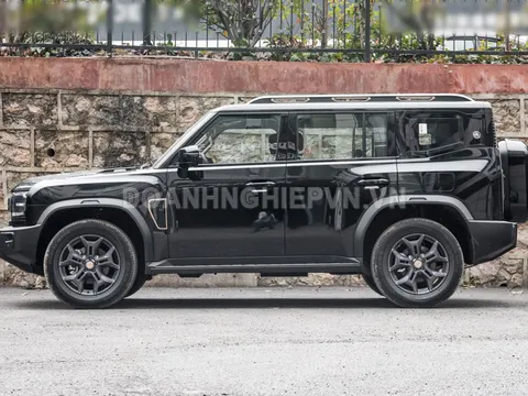 SUV địa hình lớn hơn Honda CR-V, công suất 254 mã lực, giá ngang Toyota Raize